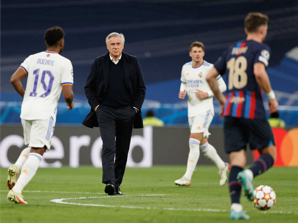 到他在克罗 到他在克罗